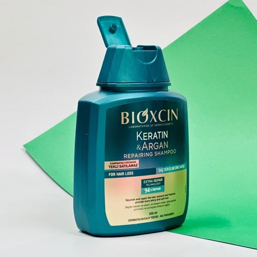 شامپو سبز حاوی کراتین و آرگان بیوکسین BIOXCIN